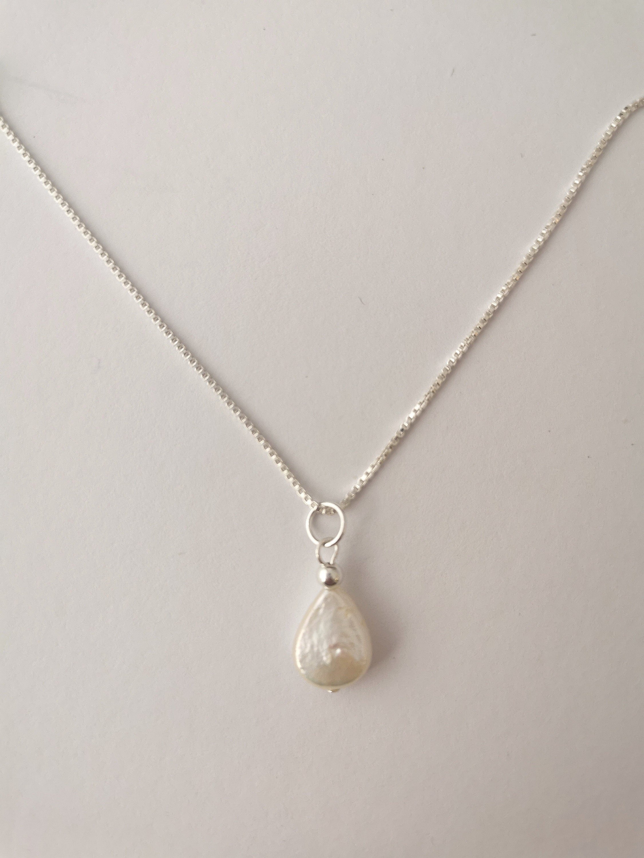 https://i.etsystatic.com/23705887/r/il/f6a9a4/3360510332/il_fullxfull.3360510332_88ua.jpg
