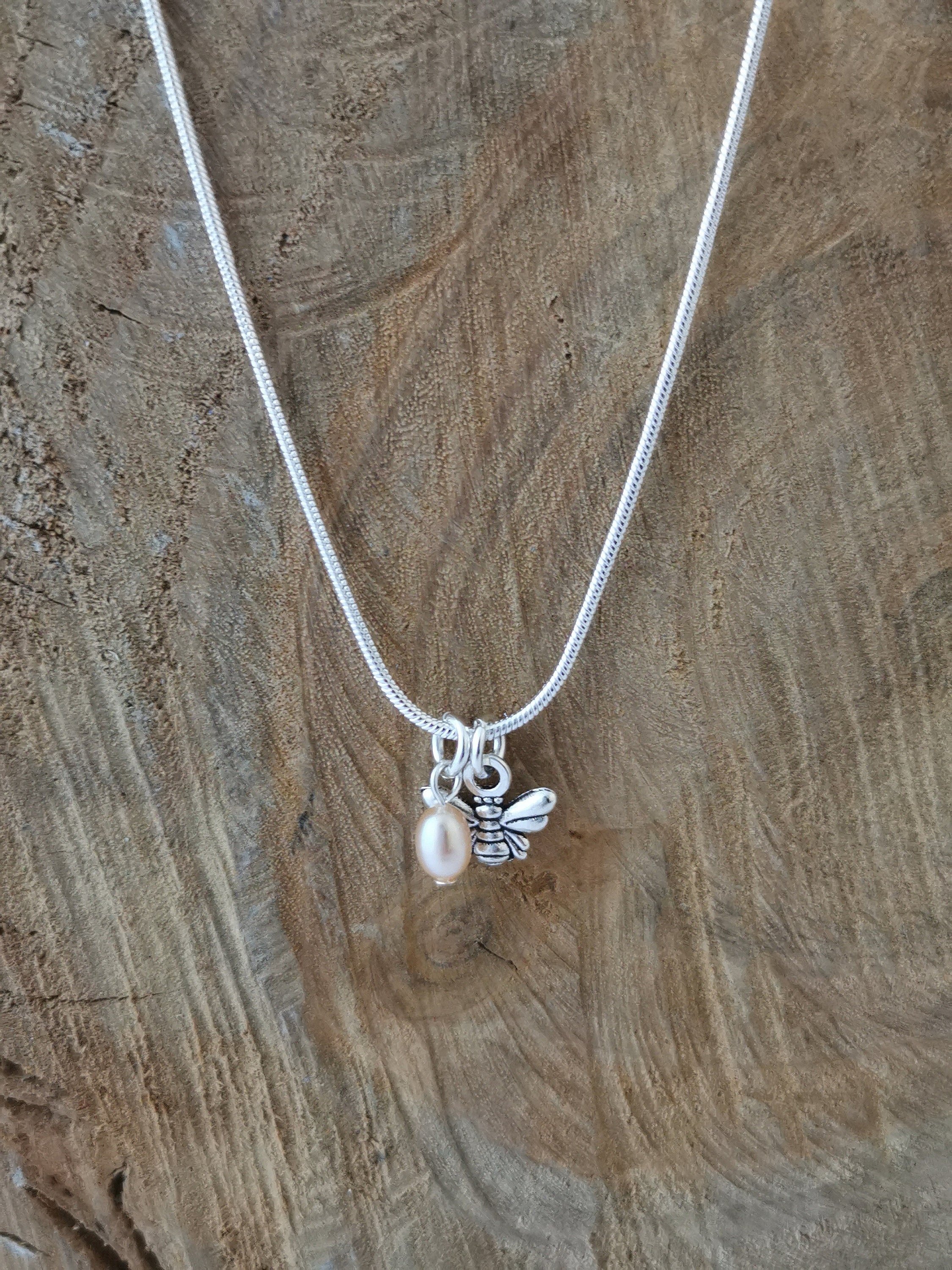 https://i.etsystatic.com/23705887/r/il/457c0d/2535569792/il_fullxfull.2535569792_nj74.jpg