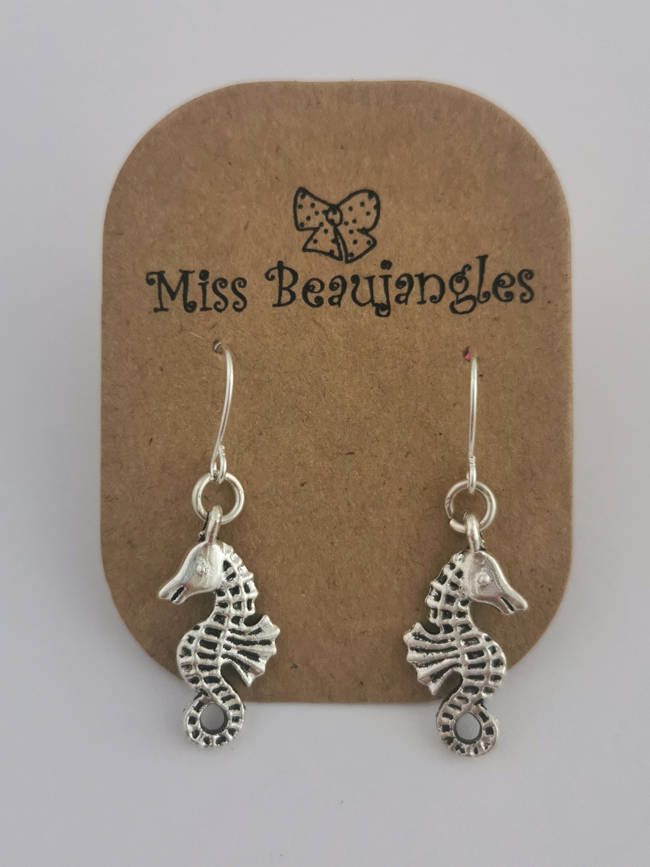 https://i.etsystatic.com/23705887/r/il/388d21/3645855389/il_fullxfull.3645855389_ndm0.jpg