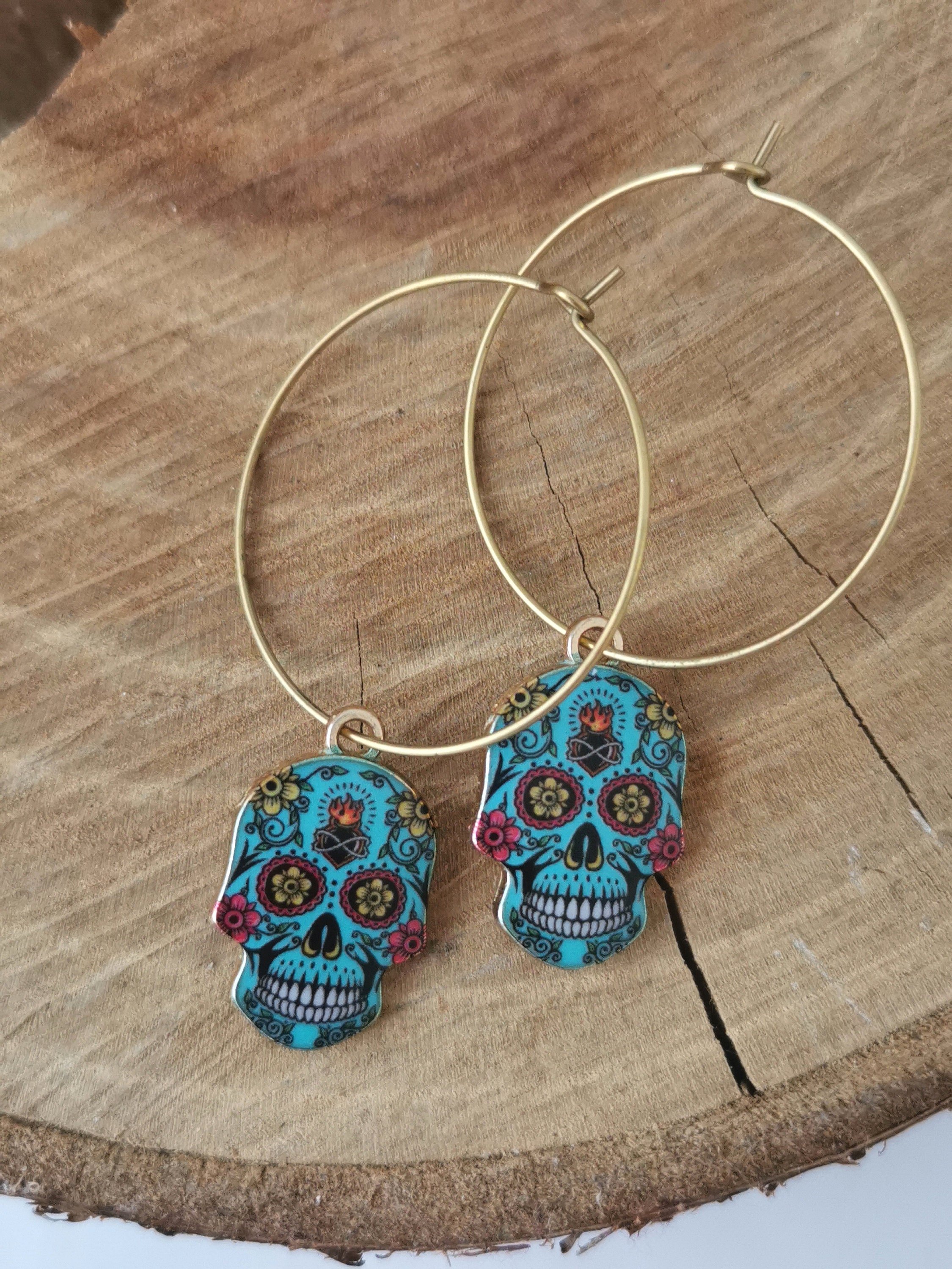 Amazoncom Dia de Los Muertos Fun Earrings  Mexican Earrings  Sugar  Skull Earrings Clothing Shoes  Jewelry