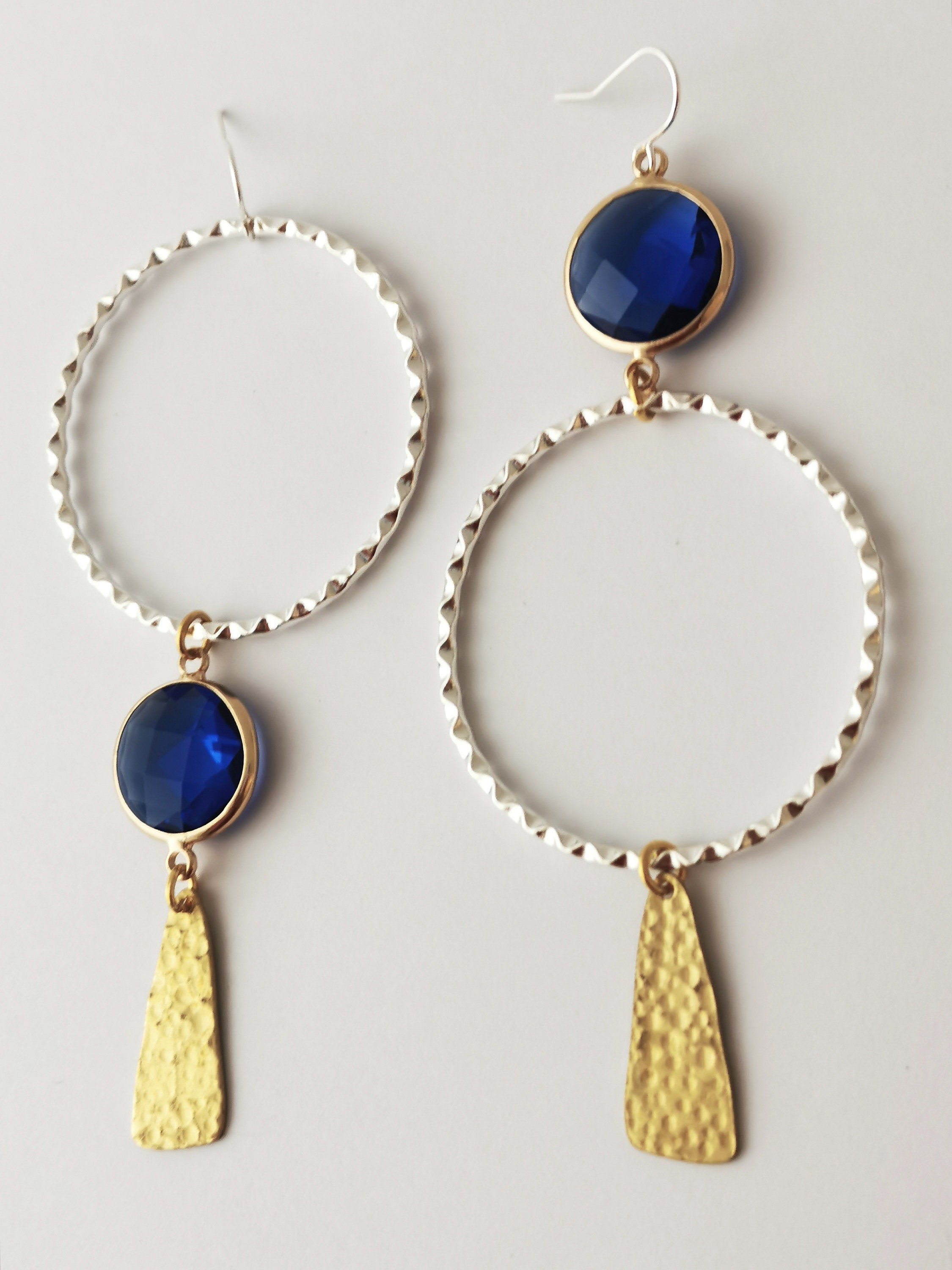 https://i.etsystatic.com/23705887/r/il/7674ca/2434564767/il_fullxfull.2434564767_cglf.jpg