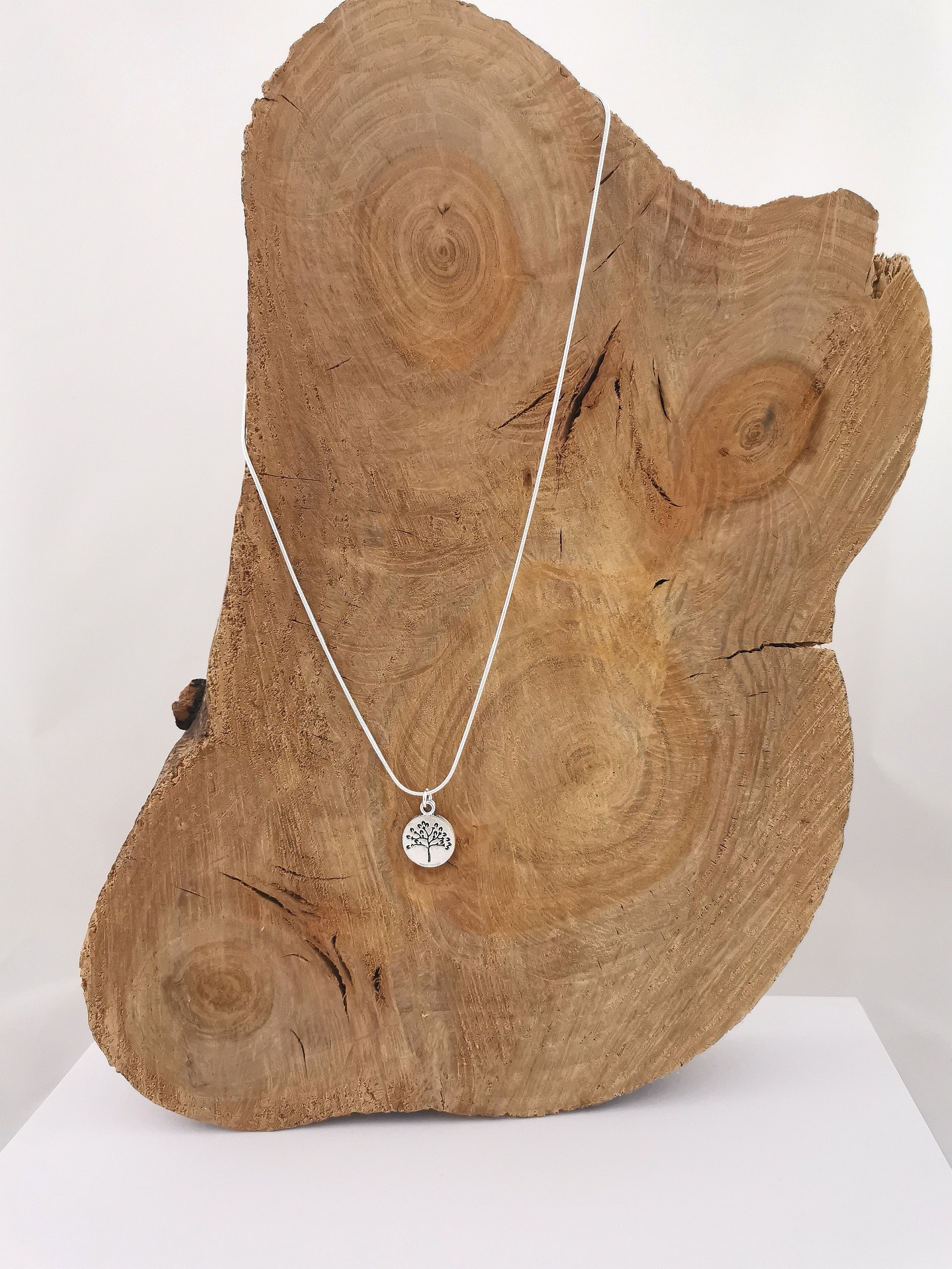 https://i.etsystatic.com/23705887/r/il/3e3c62/2869854298/il_fullxfull.2869854298_h9u3.jpg