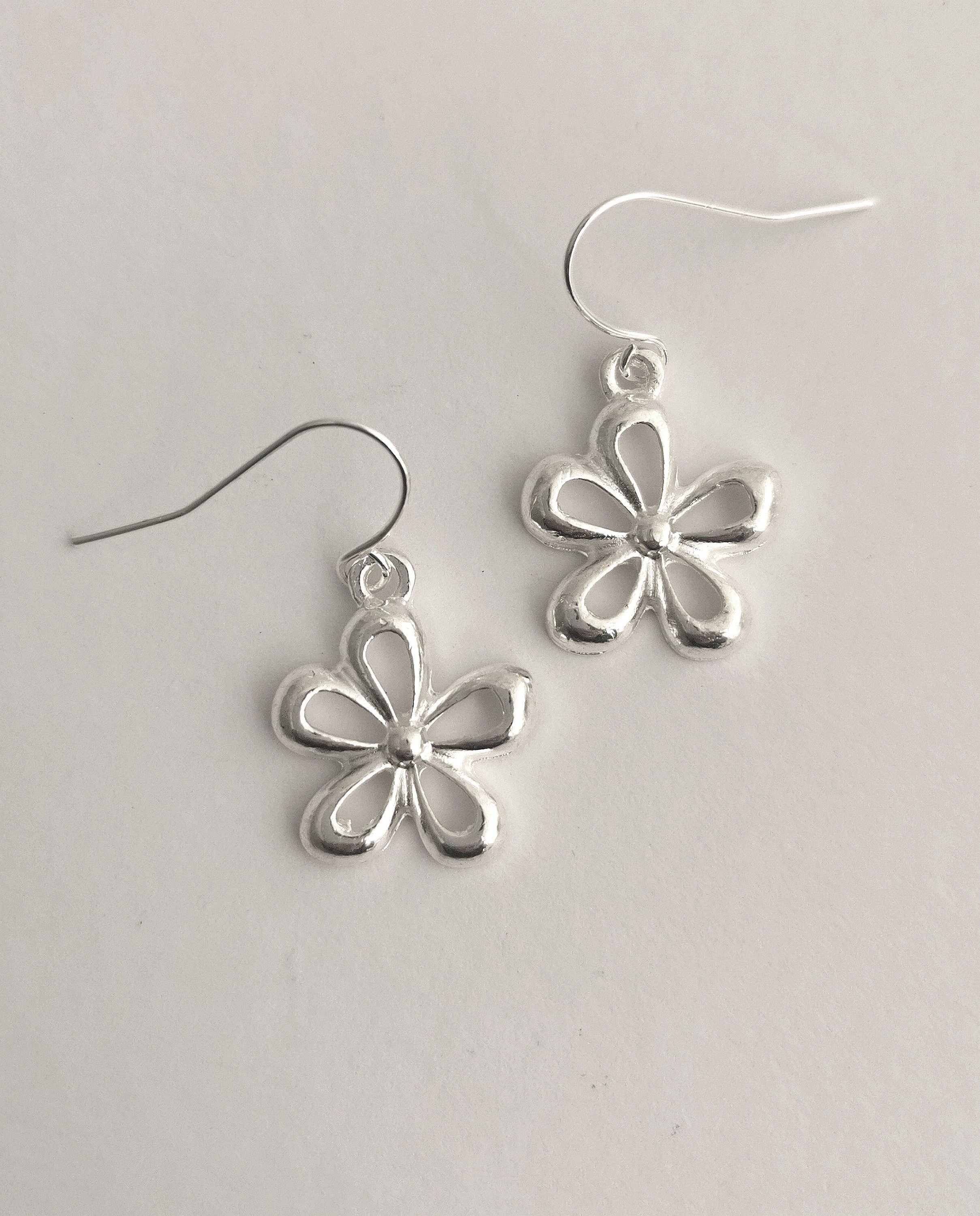 https://i.etsystatic.com/23705887/r/il/d3779a/5941039883/il_fullxfull.5941039883_lsu9.jpg