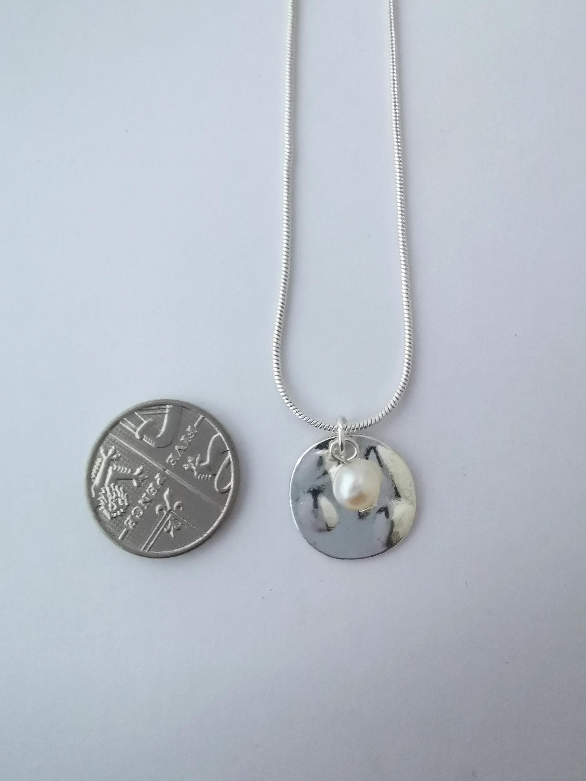 https://i.etsystatic.com/23705887/r/il/d8d066/6599536133/il_fullxfull.6599536133_kugj.jpg