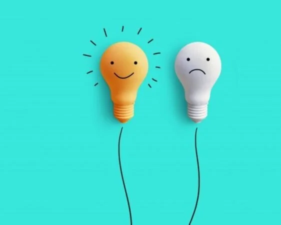 emotional+intelligence+light+bulb.jpg