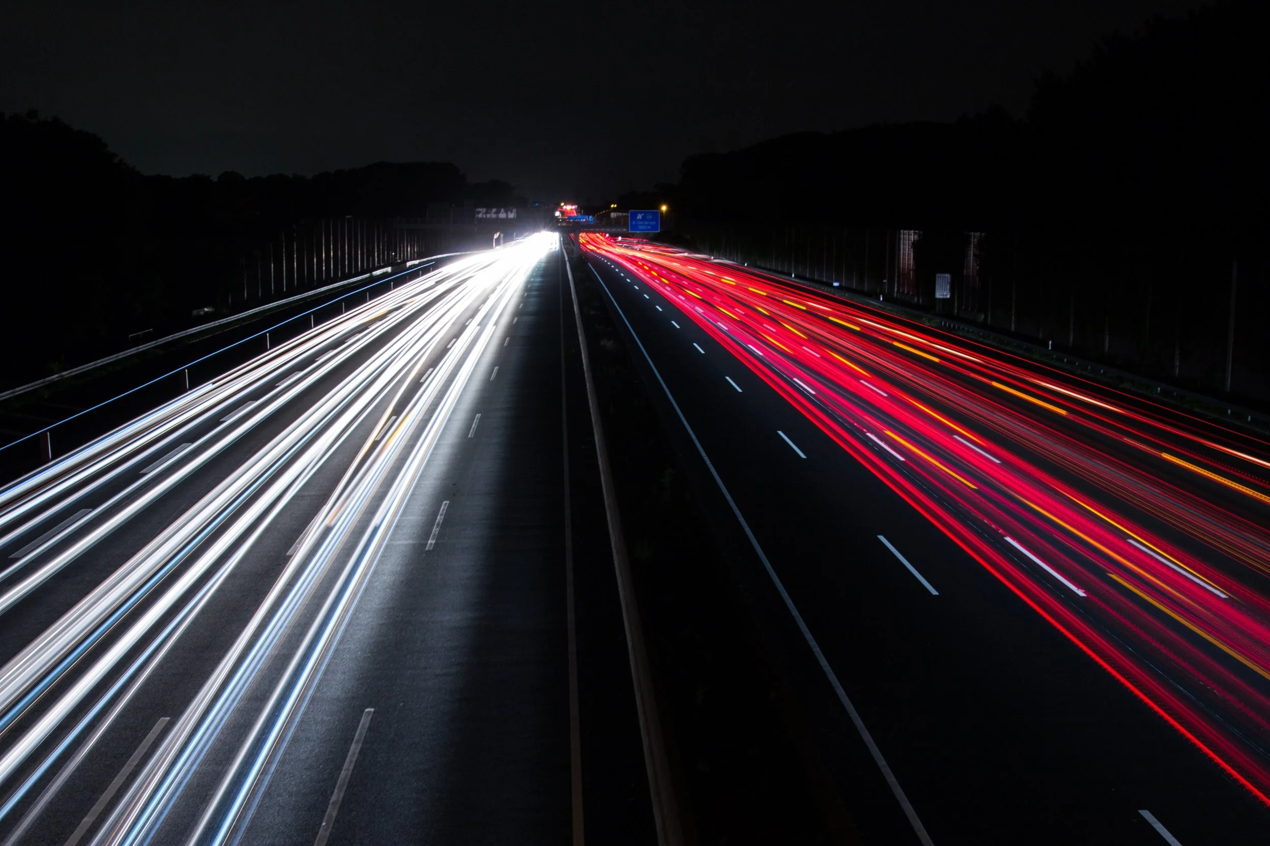 action-asphalt-blur-315934.jpg