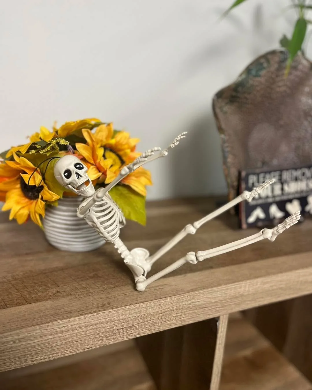 🎃 Spooky Teaser Tuesday 👻

Who&rsquo;s ready for spooky season to officially begin? 
Our studio skeletons are getting ready 💀

#mpilatesandyoganj #pilatesandyoga #mpytribe #pilatesstudio #garwoodnj #westfieldnj #scotchplainsfanwoodnj #scotchplains