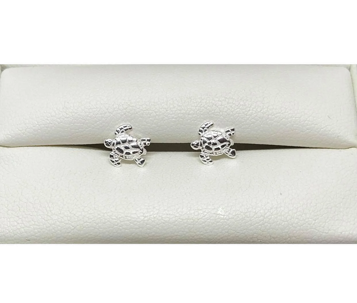 Sterling Silver Turtle Studs