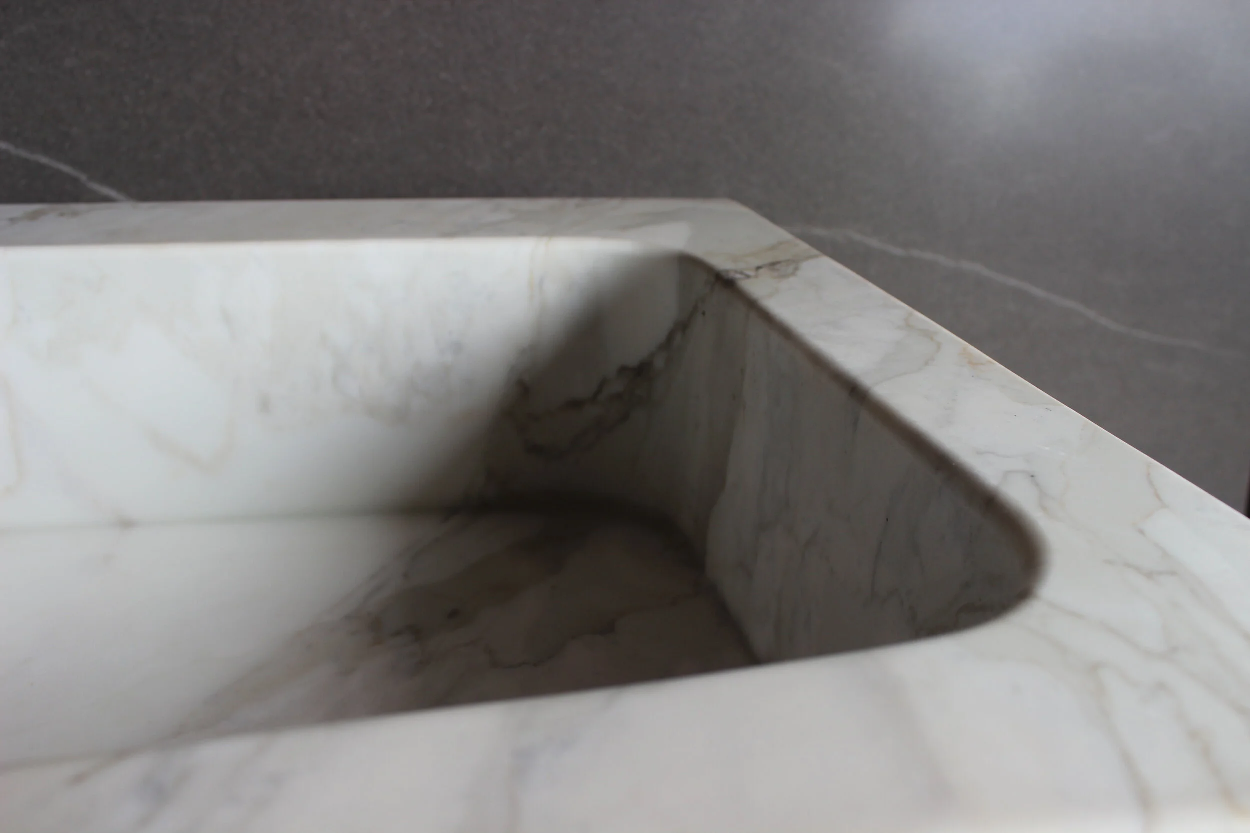 Calacatta Marble Trough Sink