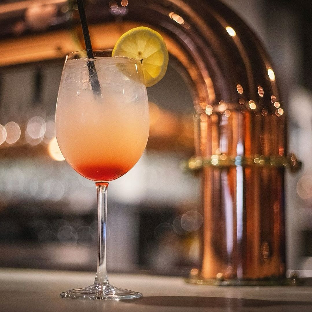 All Day Ros&eacute; is the move if you&rsquo;re starting the weekend early tonight!⁠
⁠
Natura Ros&eacute;, Citrus Vodka, Peach Schnapps, Lemon Juice, Strawberry Syrup, Lemon Garnish⁠
⁠
Marlborough location only!