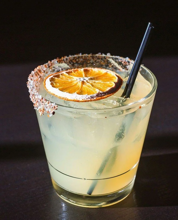 🍋 TONIGHT at The Fix &ndash; Marlborough! 🍔⁠
⁠
Join us for SINGO Bingo and test your music knowledge, sing along to your favorite hits, and compete for prizes. We&rsquo;re also hosting a Fabrizia tasting, featuring refreshing cocktails to sip while