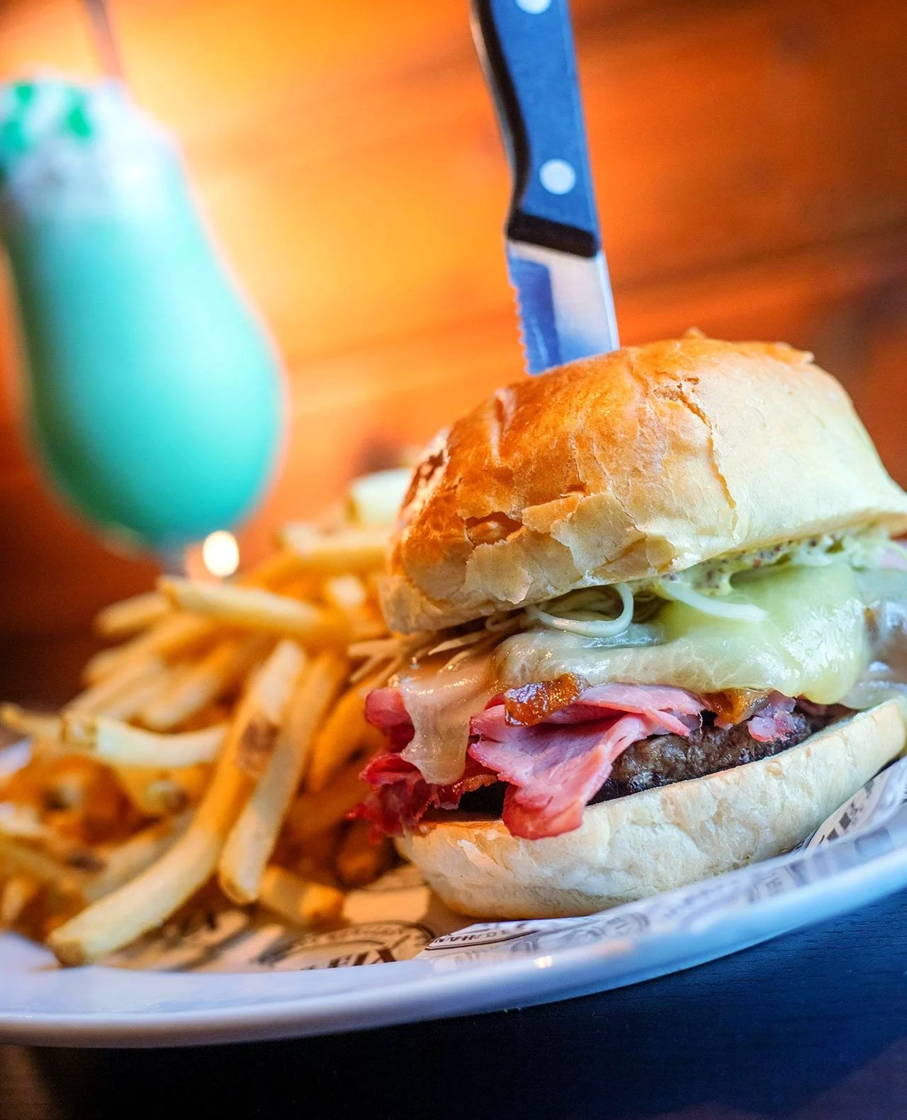 ☘️ Worcester&rsquo;s St. Patrick&rsquo;s Day Parade Weekend at The Fix! 🍔⁠
⁠
The streets will be packed, the bagpipes will be playing, and the burgers will be sizzling. Join us at The Fix Burger Bar this weekend for festive specials, shamrock shakes