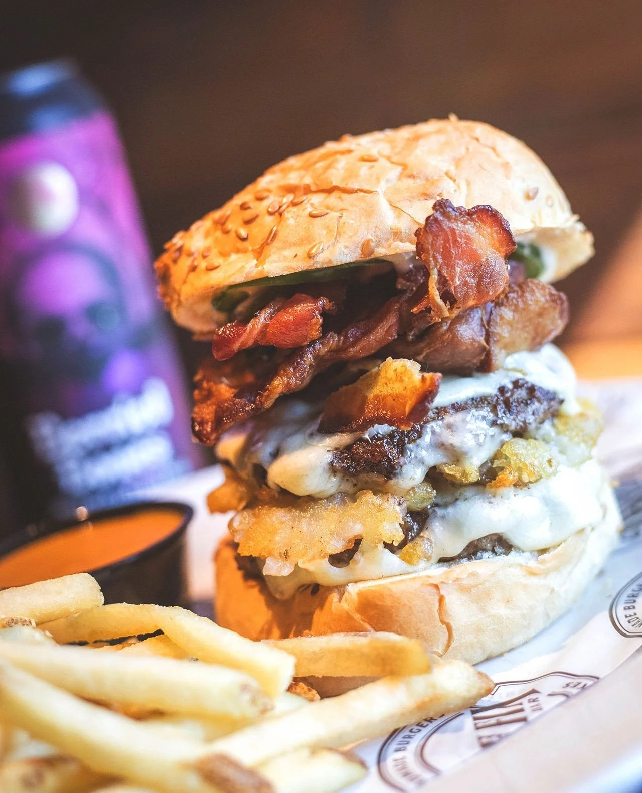 You had me at side of beer cheese 😍⁠
⁠
The Teether Totter &ndash; (2) 4oz. house patties, American cheese, garlic aioli, jalape&ntilde;o, bacon, smashed tater tots, seeded roll, side of beer cheese⁠
⁠
Worcester only for a limited time!