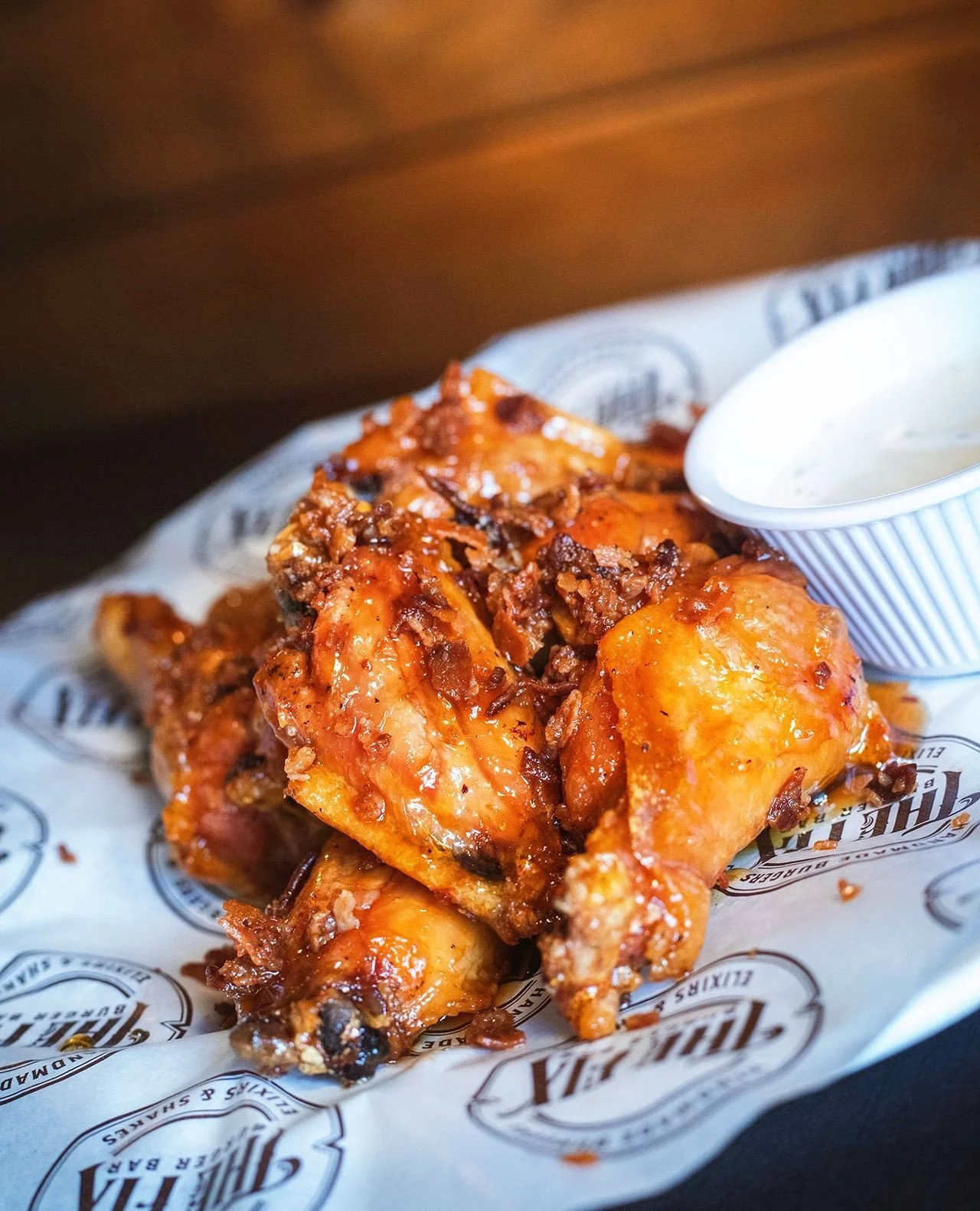 Guess what today is 🤔⁠
⁠
Yep, dollar wing and trivia night. See, this game is easy. You should stop by our Worcester or Marlborough location at 7pm to play. Win prizes, eat wings. What could be better?⁠
⁠
🍗 $1 Wings &mdash; any flavor, dine-in only