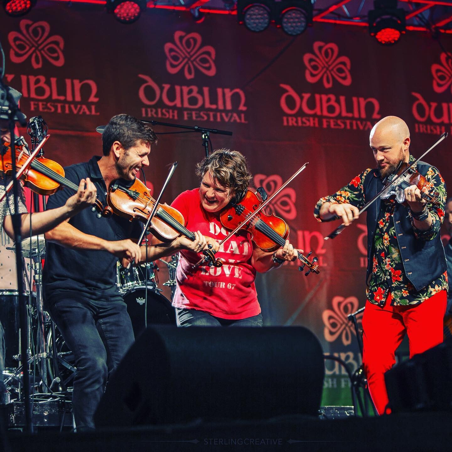 A fabulous memory from @dublinirishfest our @fergalscahillmusic tearing it up with @eileenfiddle and @colinfarrell77