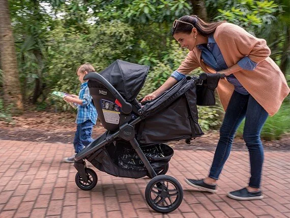 britax b free travel system canada