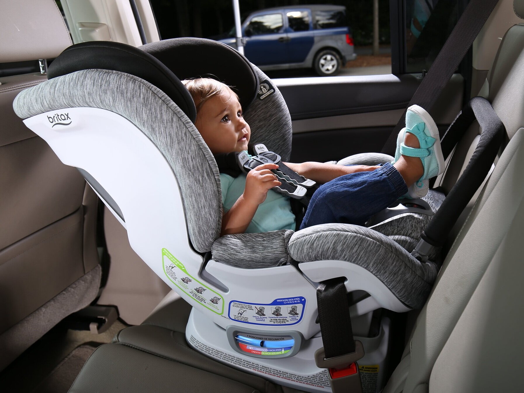 Boulevard Tight Convertible Car, How To Take The Back Off A Britax Booster Seat