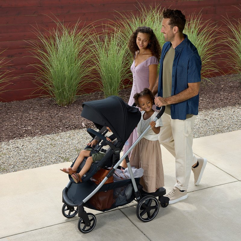 Lifestyle imagery of stroller board attached to Grove stroller (Copy)