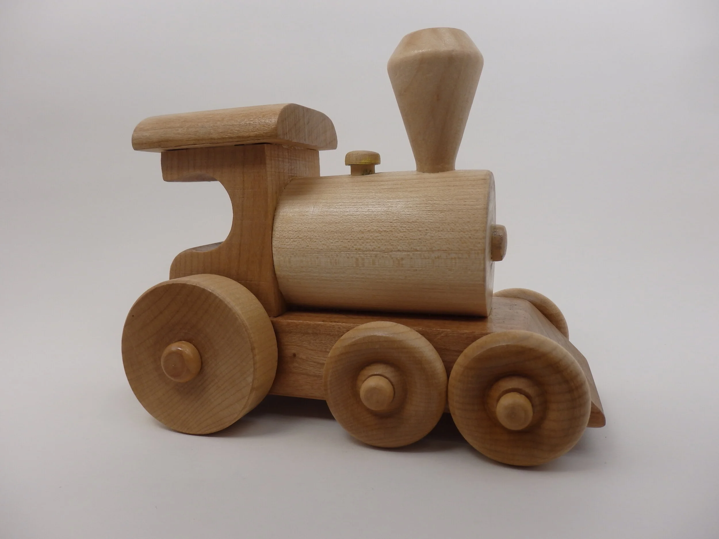 The little engine in wood