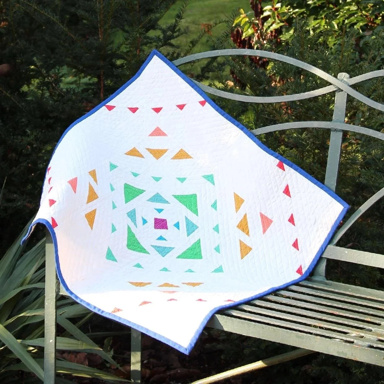 Triangle Dreams Quilt | Digital Pattern