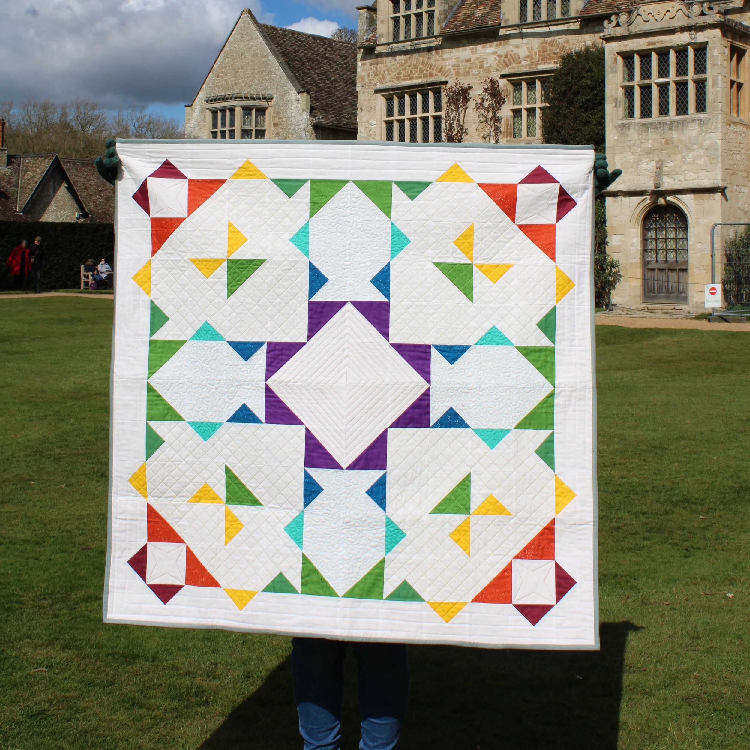 Rainbow Burst Quilt | Digital Pattern