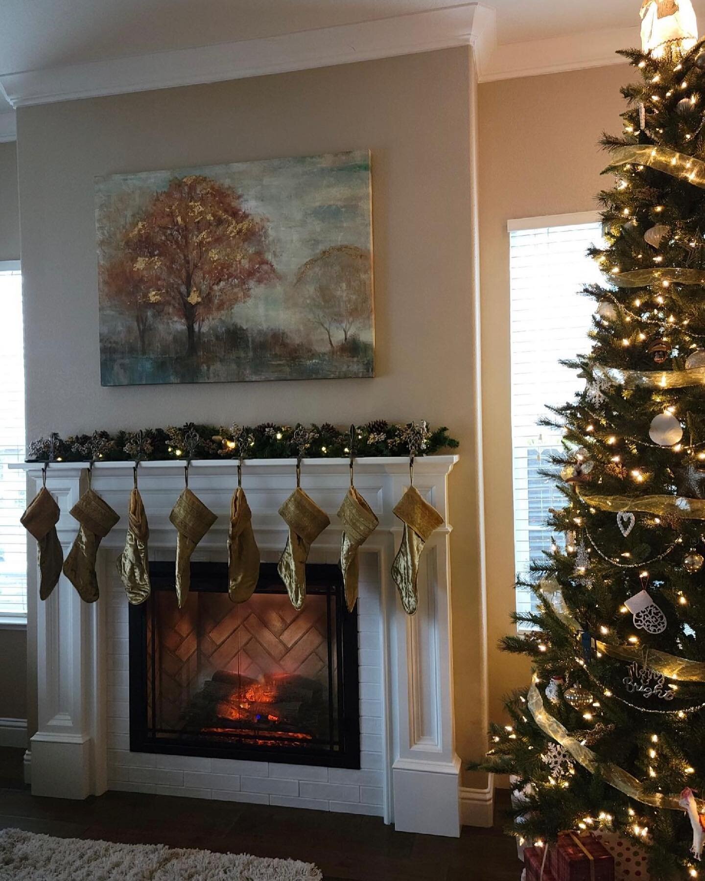 #beforeabeautiflwallTurnedintoa #fireplace