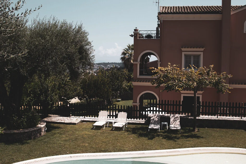 TheRedBougainvillea_Corfu-104.jpg