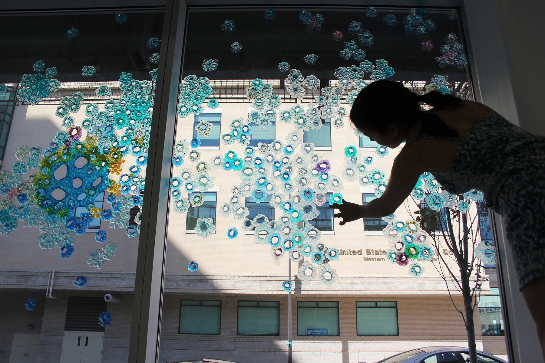 Window_Installation_UICA_004.jpg