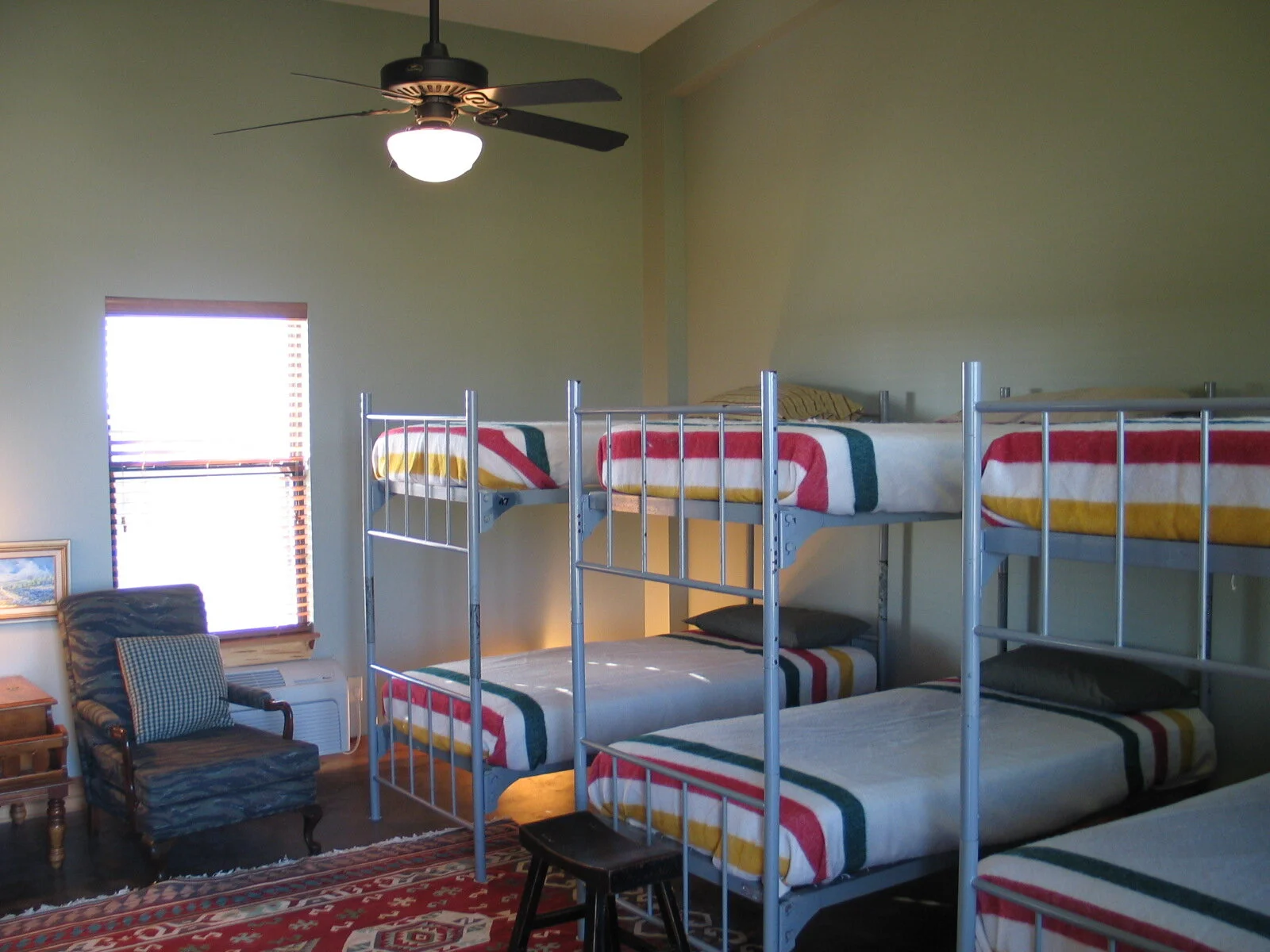 Powell11-8-05 008.jpg