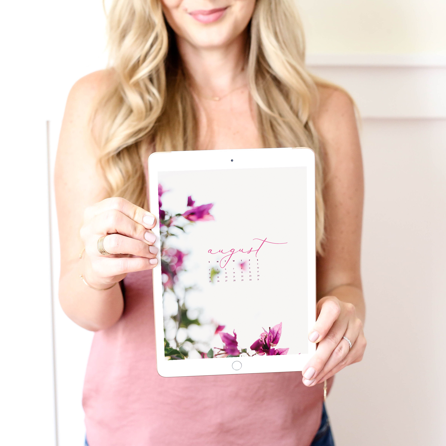 August Backgrounds: Free Download for Your Phone, Tablet, or Desktop