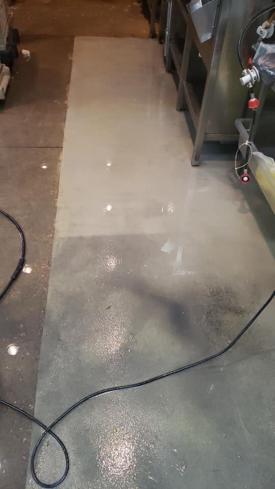 floor.jpg