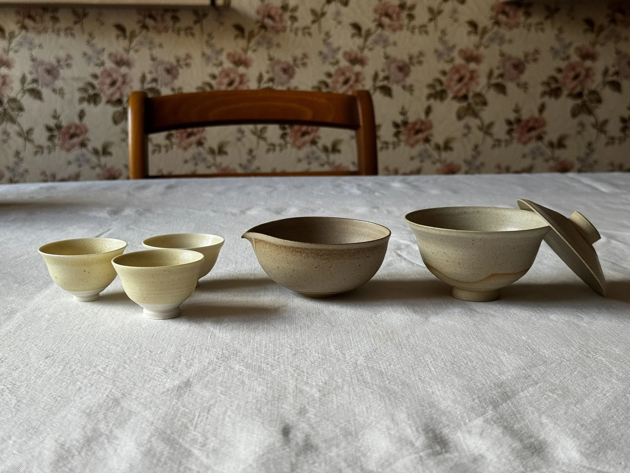 Ensemble Gaïwan, verseuse et 3 tasses en porcelaine - Manon Clouzeau