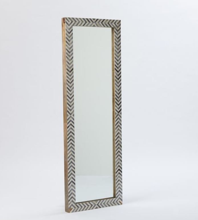 master bedroom floor mirror.JPG