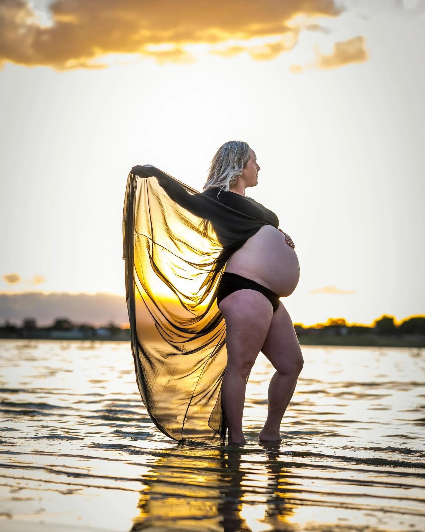 Tia ❤️

Had the absolute pleasure of capturing some images of Tia, Harley and their joyous baby bump! I&rsquo;ve know these great souls for a long time and I was stoked when asked to capture some memories for them! Congratulations and sending all the