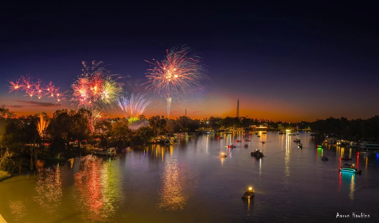Happy new year 2025 🎇🎆

Obligatory photo mash up from the fireworks. A little photoshop - but no AI required 🤩😂
Chose the bridge for the vantage point this year! Had my mini me Braxton with me! We got a few toots so drop a comment if you saw us! 
