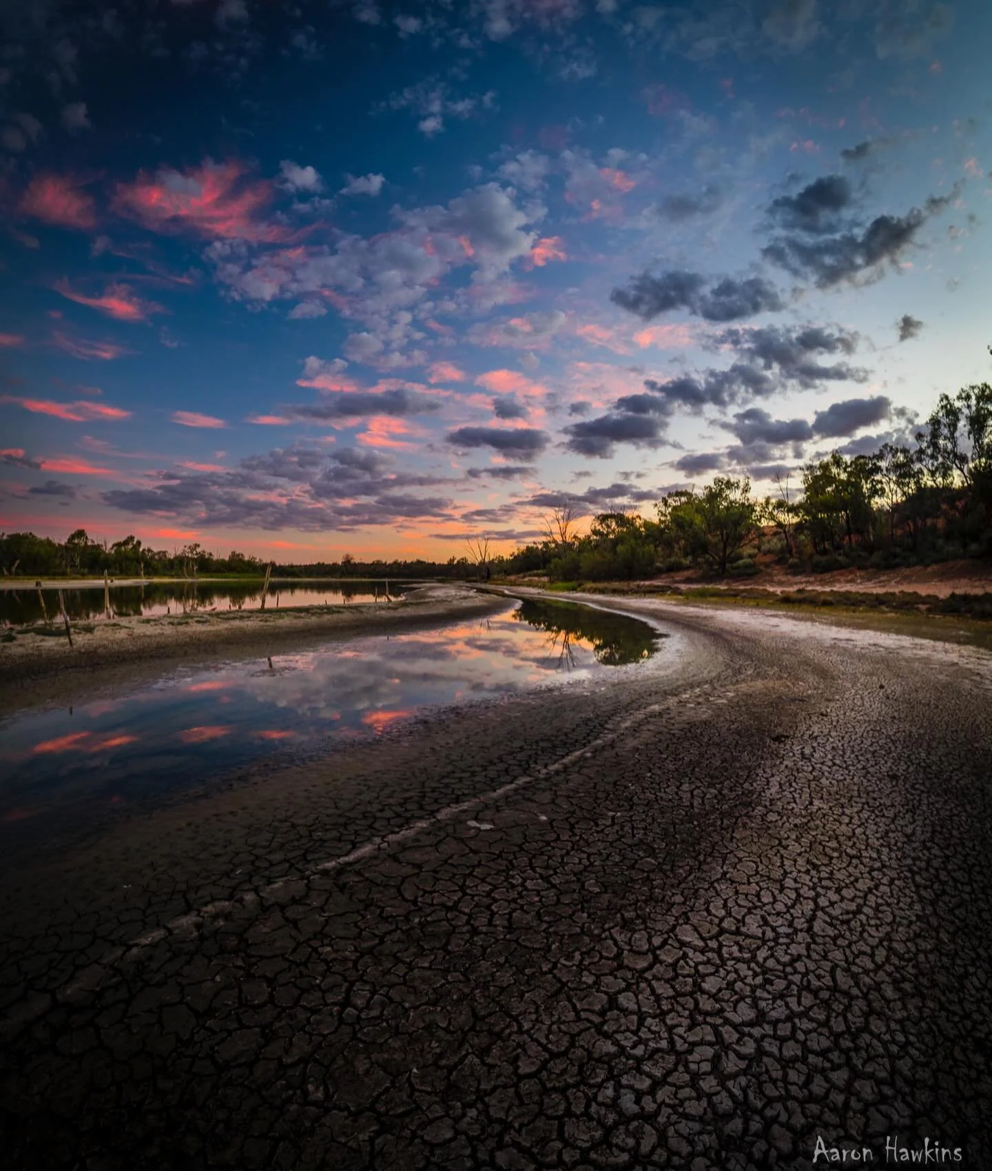After the rains 🌧️

The receding flood water always makes for some epic scenes. Cracked drying ground coupled with popcorn skies reflected in the receding water. Love it 😍 
Hope everyone has had a lovely Easter and got to enjoy the beautiful weathe