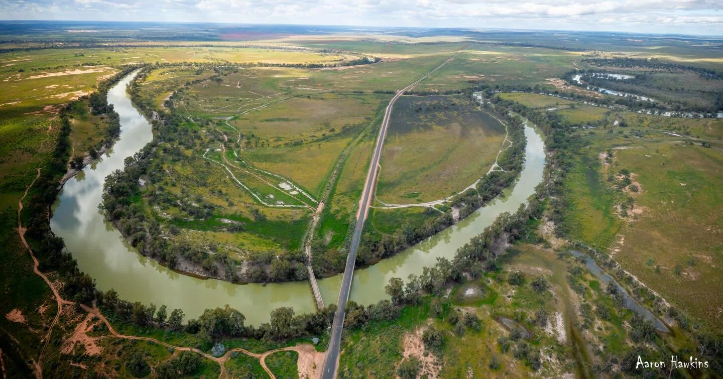 The Great Darling Anabranch 🏞️

A 460km long ancestral path of the Darling River and a prominent feature of our region. 
How&rsquo;s that for a view? Love how our landscape is a maze of winding rivers and tributaries. I took some photos of the 70 ye