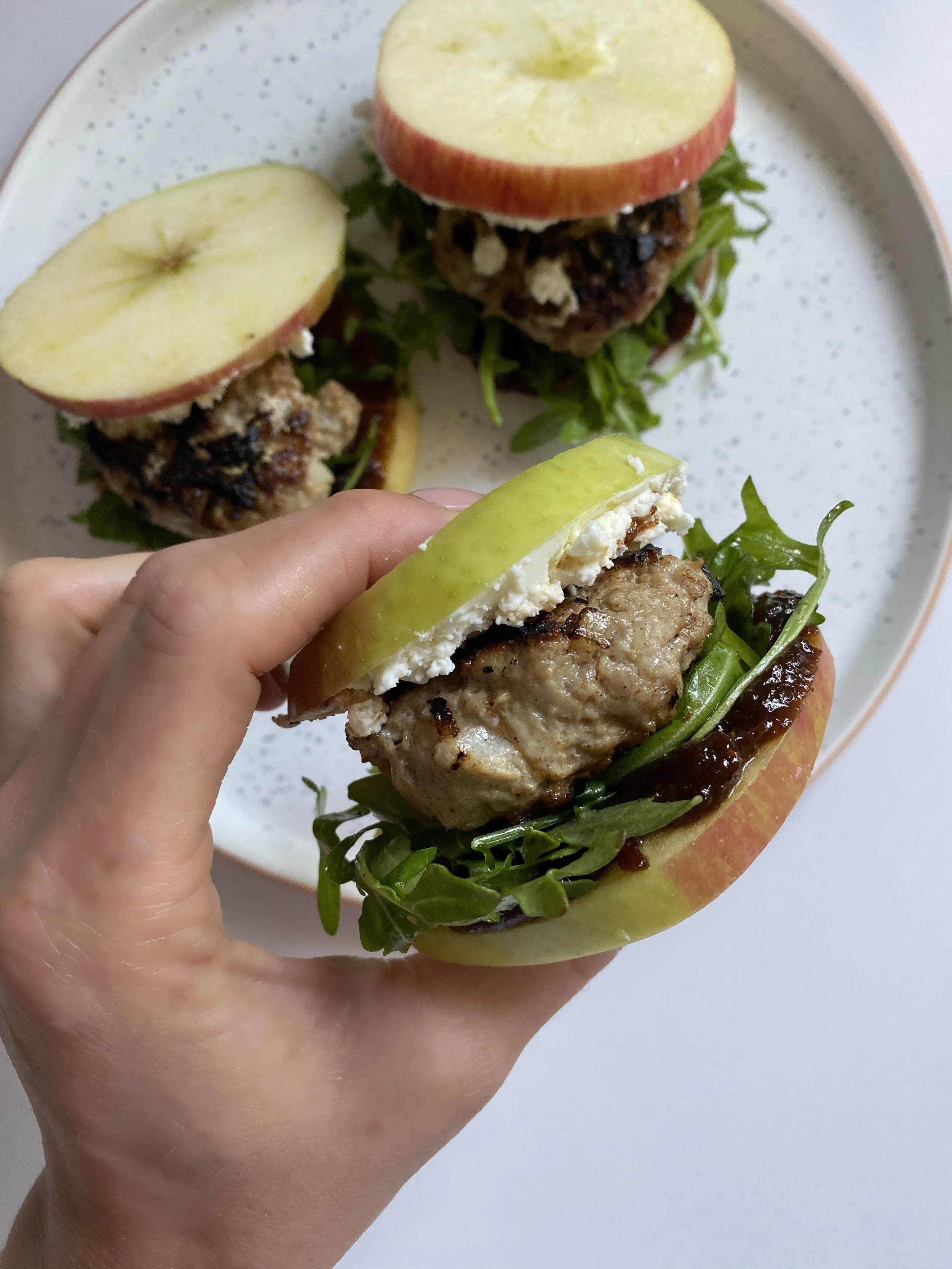 turkey burgers sliders with goat cheese &amp; fig butter on apple "buns"