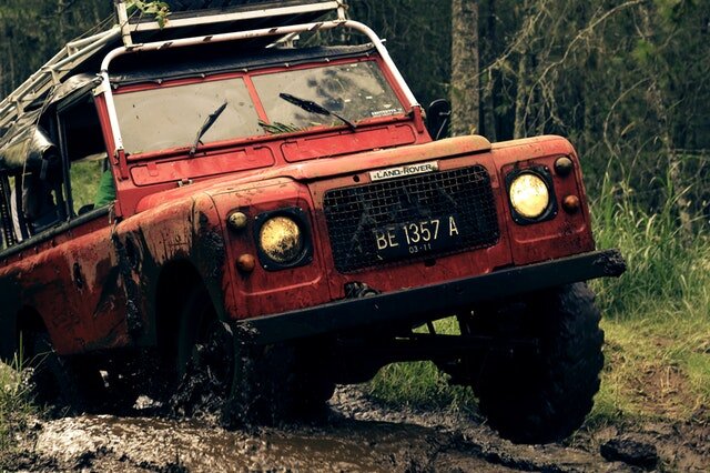 land-rover-mud-repair-4wd-4wheels-4x4.jpg