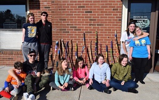 Thanks to @beanzandcompany for allowing us host an awesome &quot;bonus&quot; art class today finishing up BELIEVE sticks and more. Parents had fun too! #journeytobelieve #inclusionrules #artsmatter