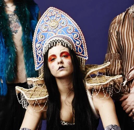 thumbnail_POEMS_ABOUT_CARBS_01_034 close.jpg