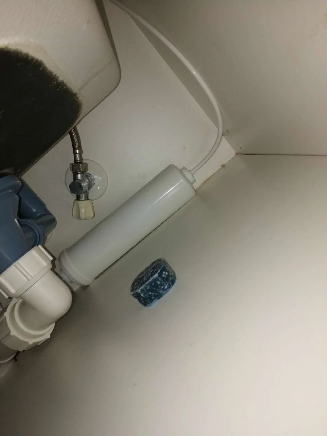 Omnipure Inline high quality filter.