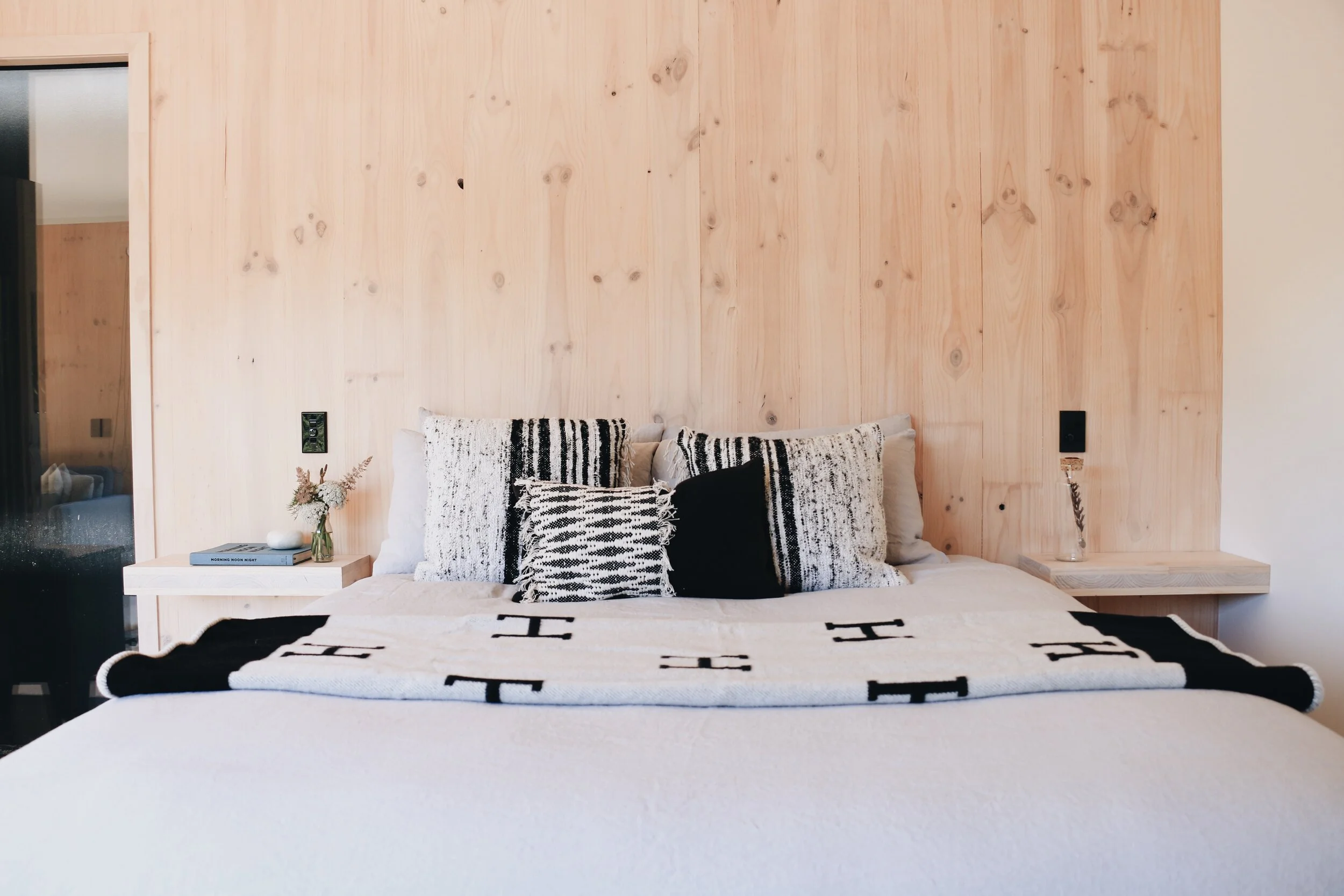 Fleetwood Studios — FLEETWOOD