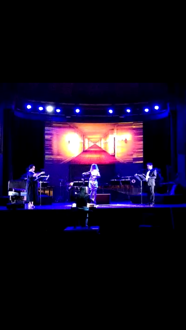 "Floathing Feathers" on Paroles&amp; Musique Showcase in Opera Natinal de Montpellier