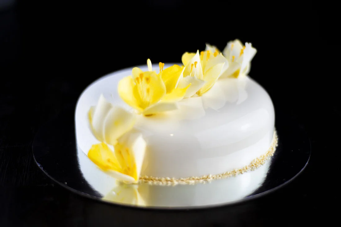 Coffee caramel mousse cake