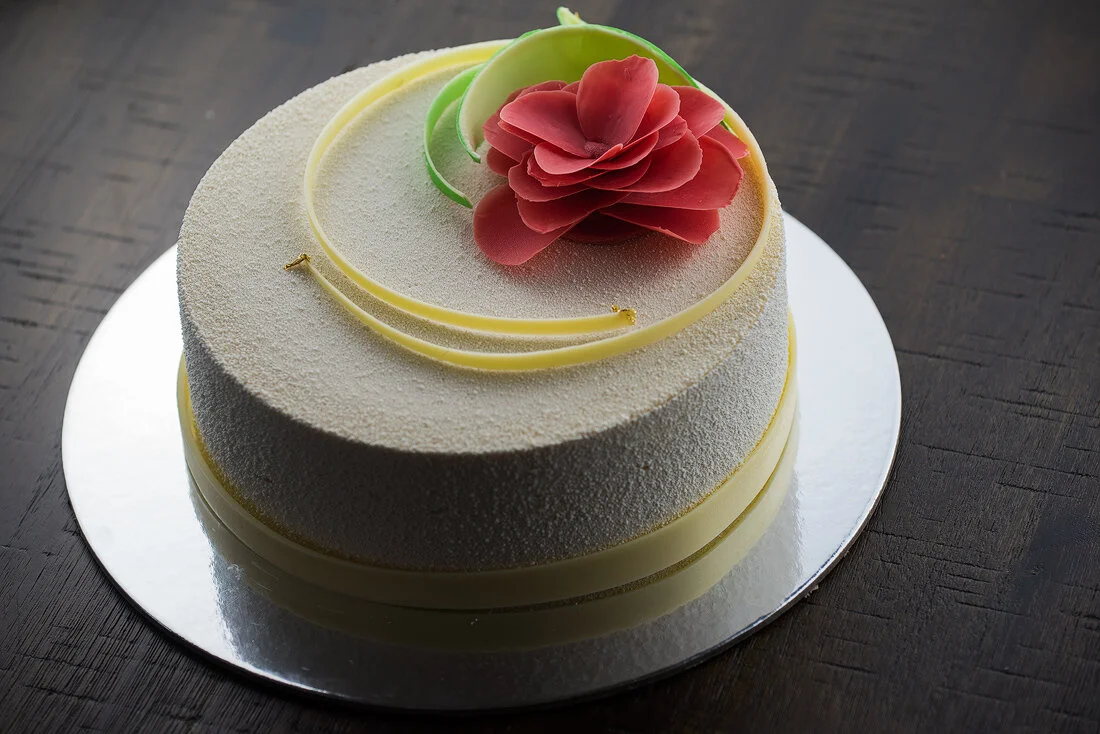 Mango, strawberry and caramel mousse cake