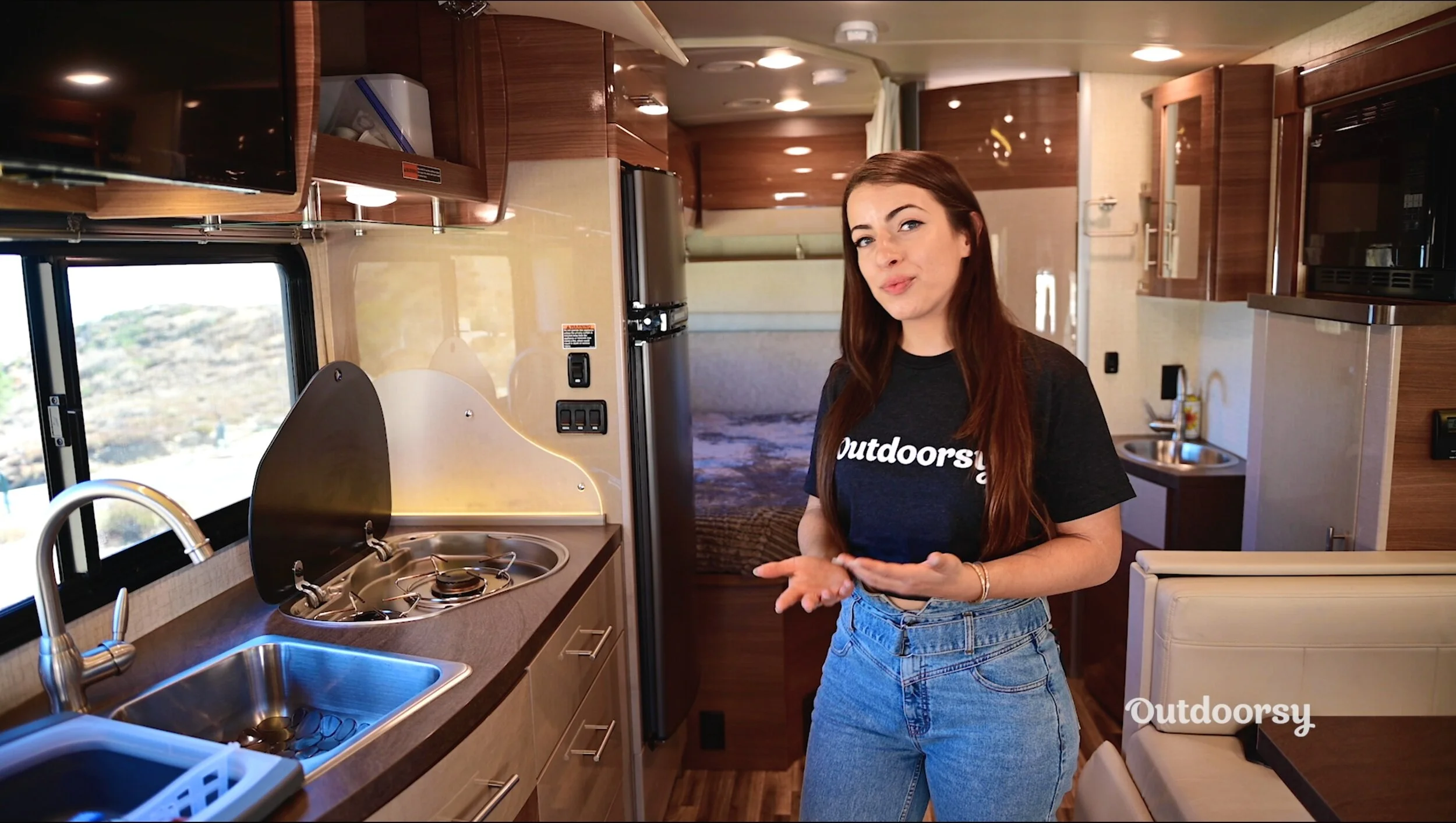Tour My RV: Class C Mercedes Winnebago, Model J with Nika Schneyder