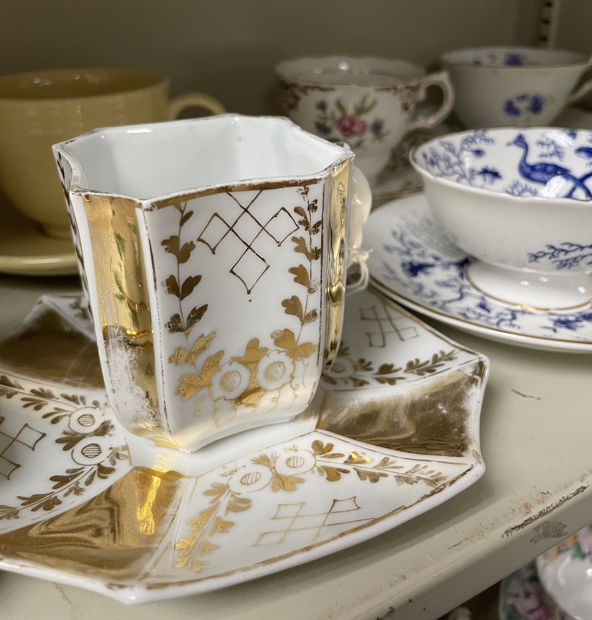 #waybackwednesday!  Looking for pretty cups and saucers?  Come browse here!  #heretodaymaybetomorrowmaybenot #antiques #decorandmore #vintage #rocantiques #roc #cdga #OMA #ontariomallantiques #waybackwednesday #vintageliving #vintage #collectibles #v