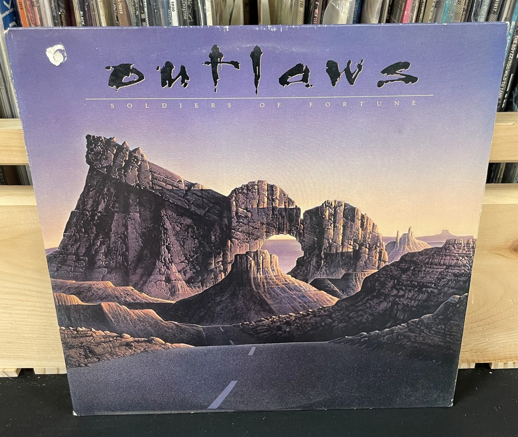 #musicmondays The Outlaws on vinyl!  #heretodaymaybetomorrowmaybenot #antiques #decorandmore #vintage #rocantiques #roc #cdga #OMA #ontariomallantiques #vintageliving #vintage #collectibles #vintageny #antiquesnewyork
#rocantiques #vinyl #recordalbum
