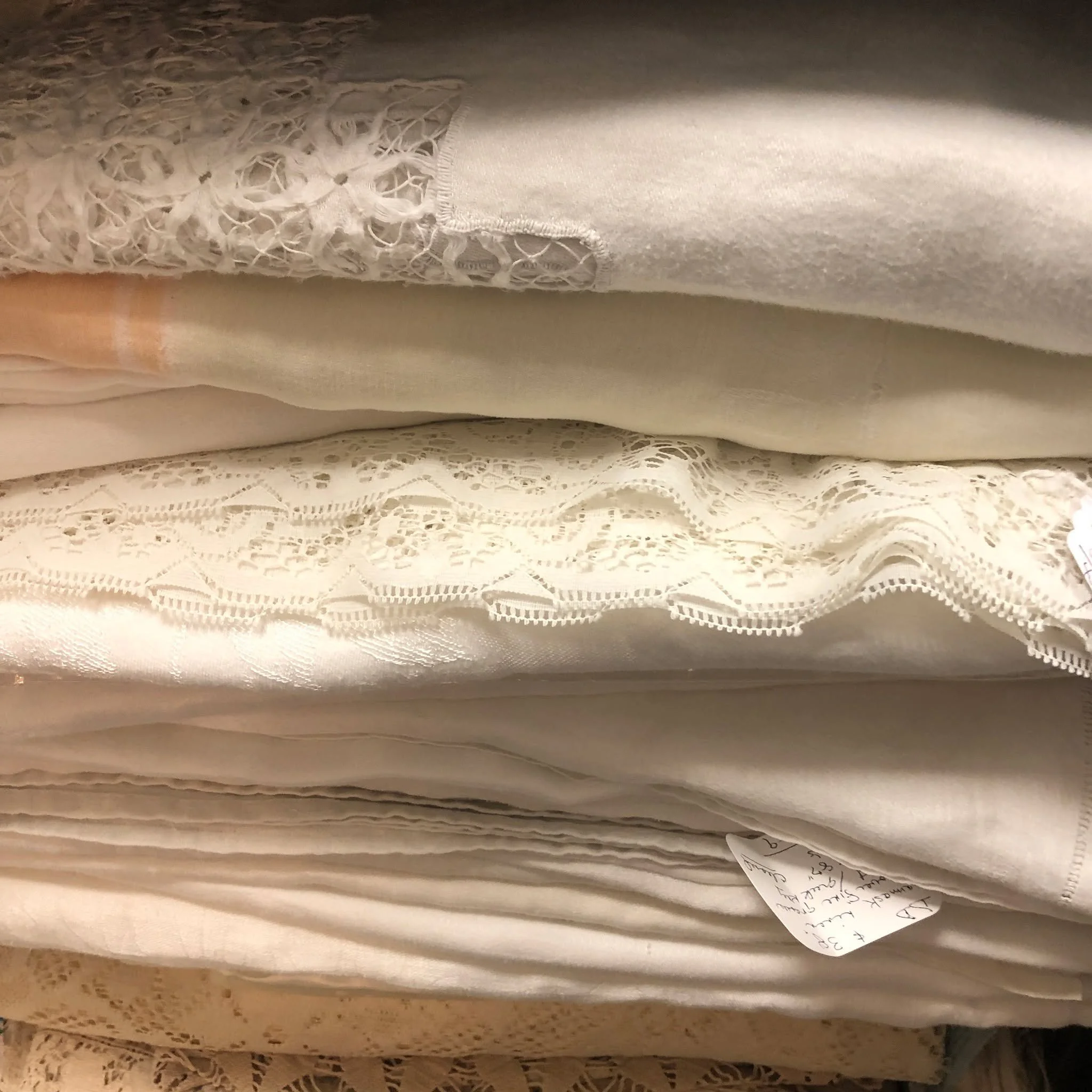 #waybackwednesday fine linens and lace #heretodaymaybetomorrowmaybenot #antiques #decorandmore #vintage #rocantiques #roc #cdga #OMA #ontariomallantiques #waybackwednesday #vintageliving #vintage #collectibles #vintageny #antiquesnewyork #rocantiques